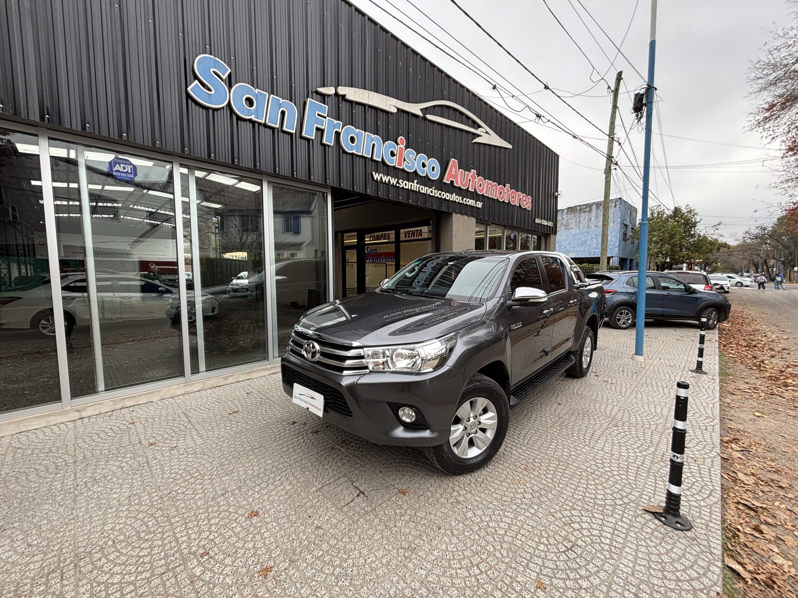 Toyota Hilux 4×2 D/C SRV 2.8 TDI 6 M/T 2017 78.527 km